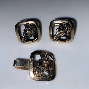 Vintage goldtone 3d horse head cufflinks & matching tie clip